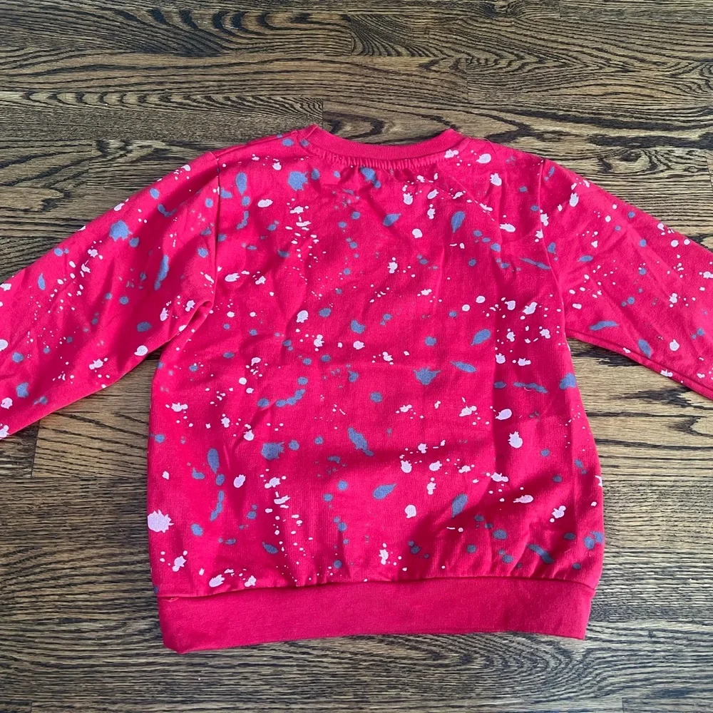 Free Planet boys sz 7 sweatshirt